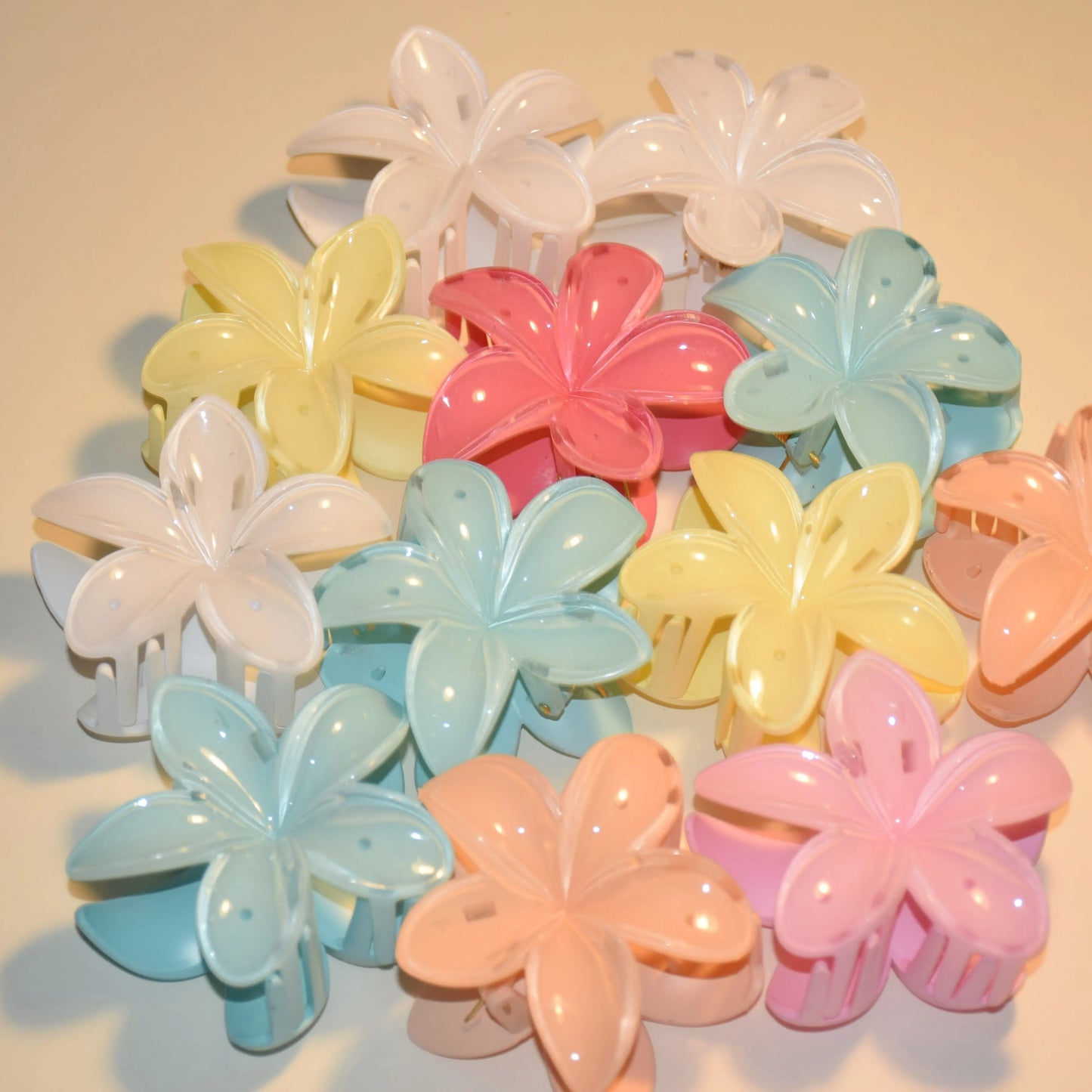 Pastel Flower Hair Catcher - The Last One