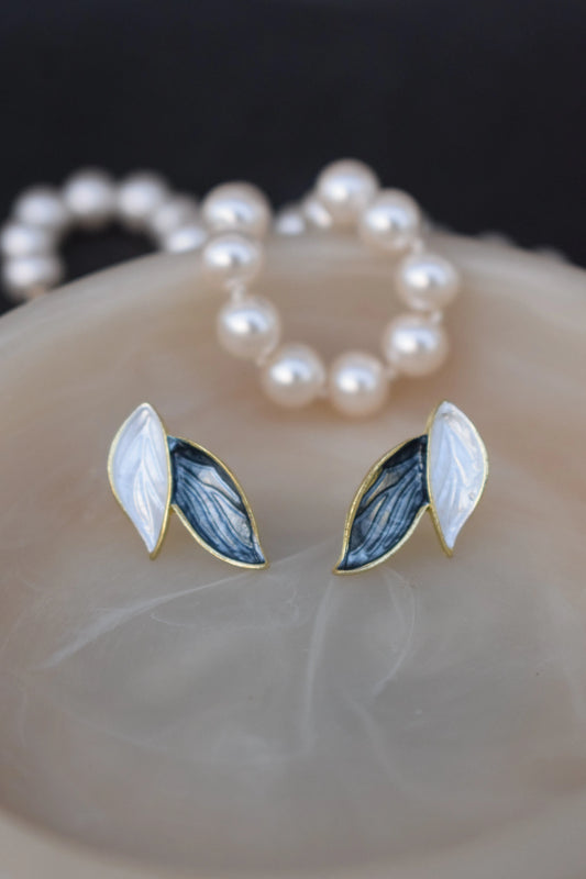 Dual Leaf Stud Earring - The Last One
